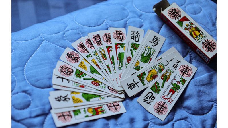 Tìm hiểu về bài tam cúc